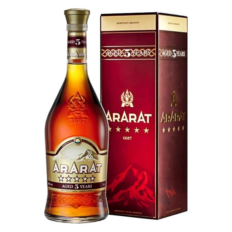 Brandy Ararat 5 Ani, 40% Alcool, 0.7l